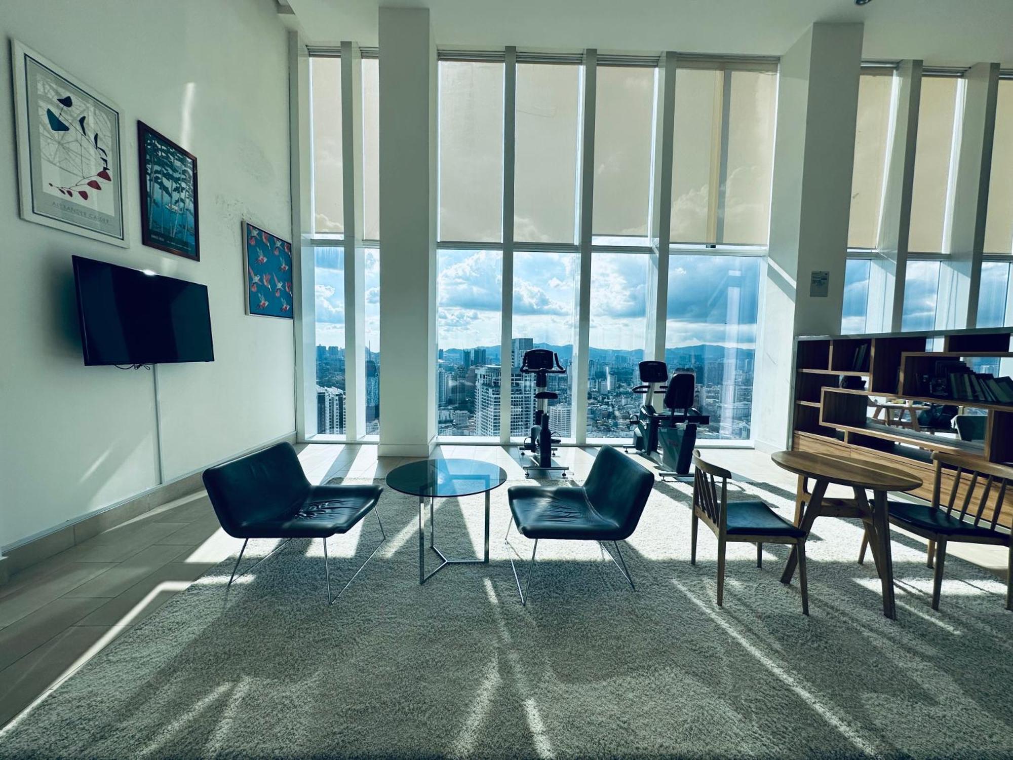 Platinum Suites By Blue Sky Kuala Lumpur Exterior photo
